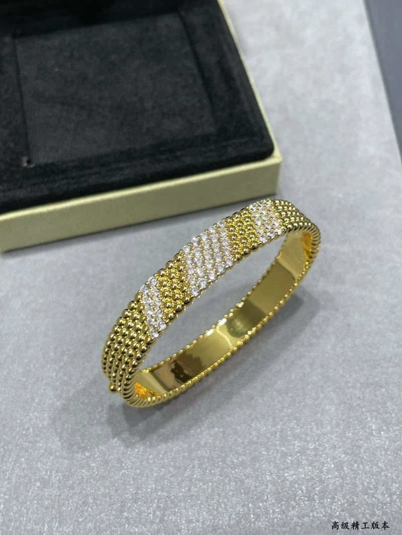 WeatherProof Vca Bracelets 254801