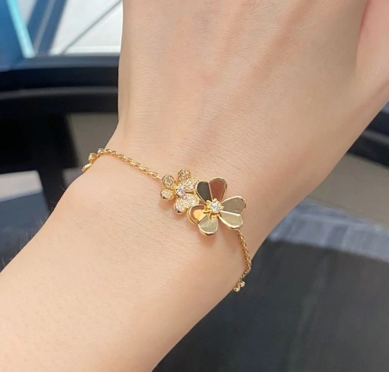 Vca Bracelets Classic 254796