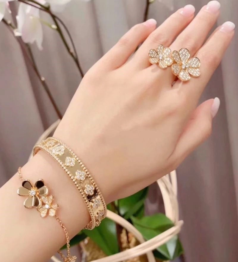 Vca Bracelets Classic 254796