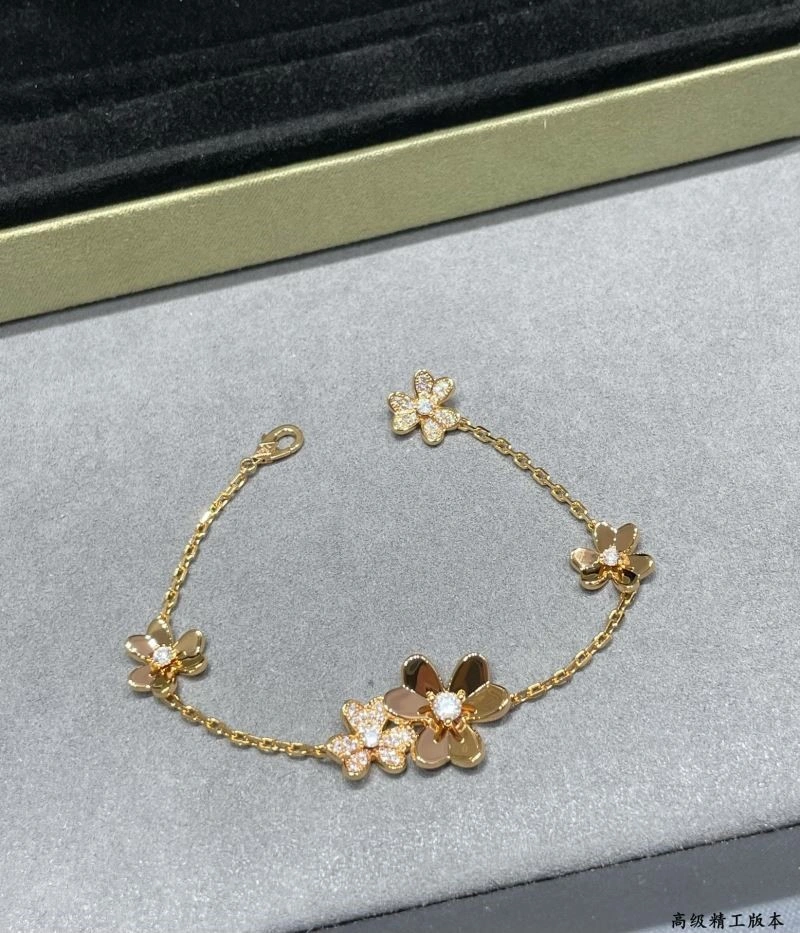 Vca Bracelets Classic 254796