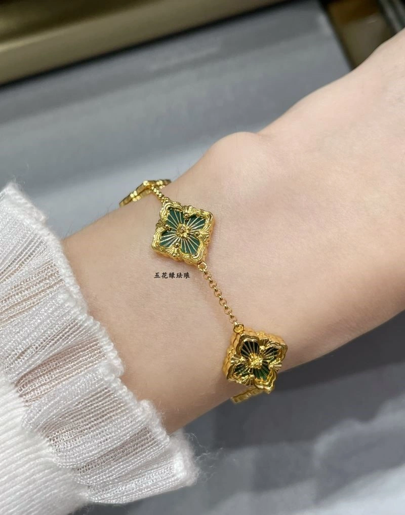 Bright Vca Bracelets 254577