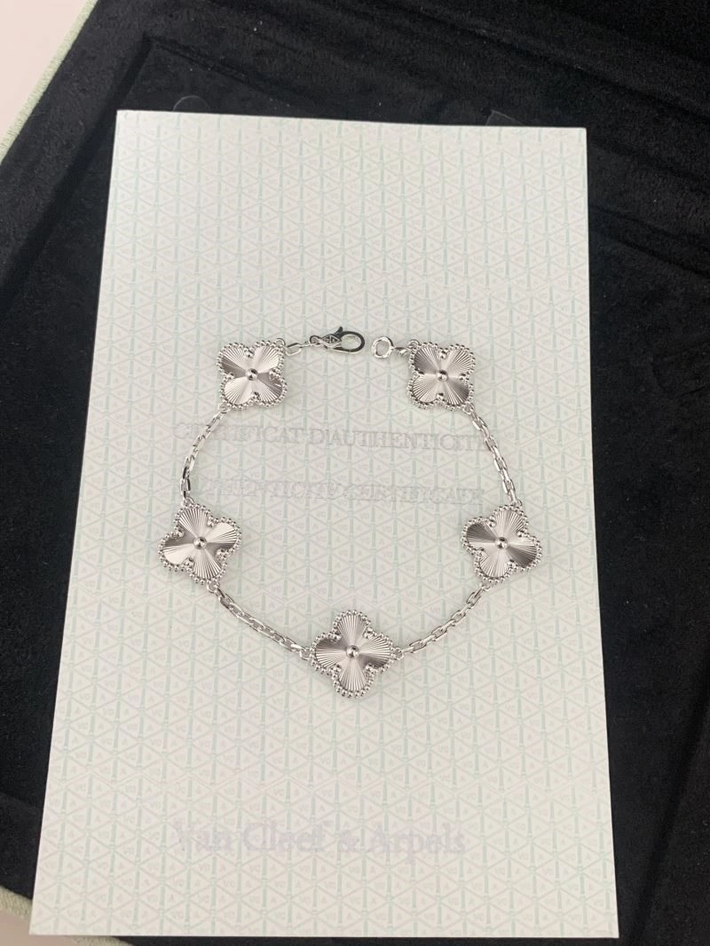 Vca Bracelets RelaxedFit 254542