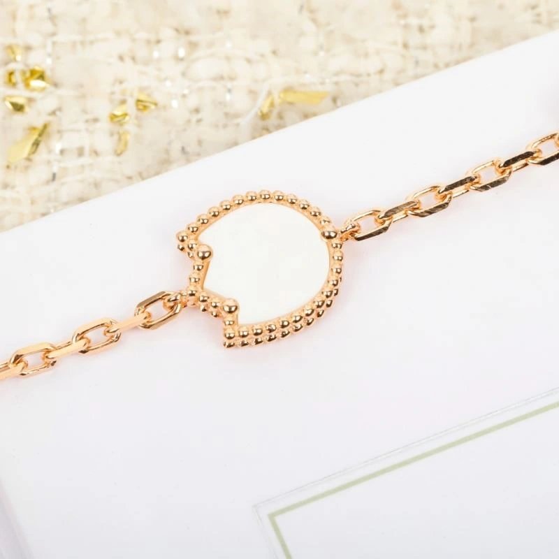 WaterResistant Vca Bracelets 254559