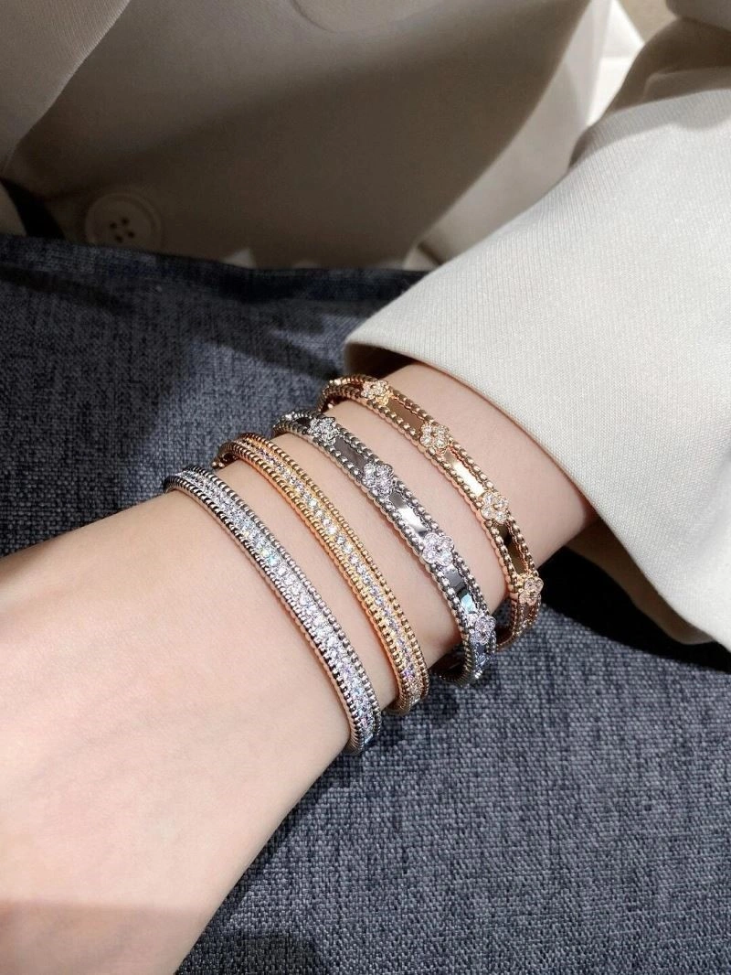 Vca Bracelets HighQuality 254476