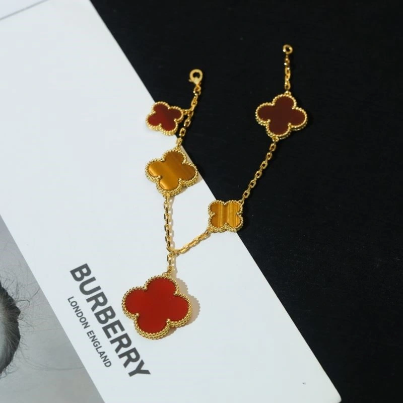 Modern Vca Bracelets 254453