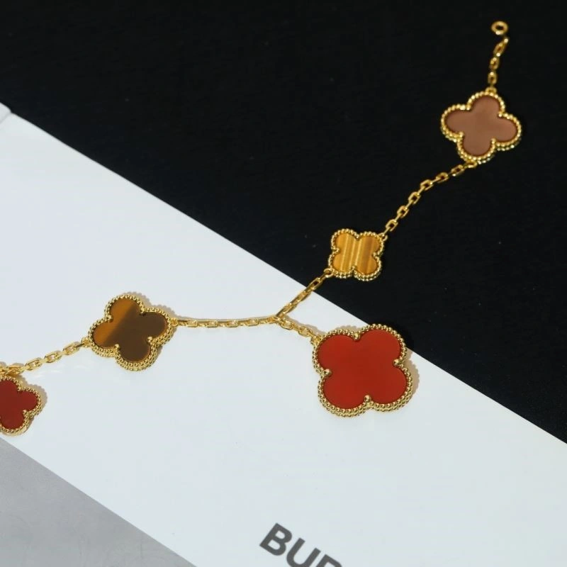 Modern Vca Bracelets 254453