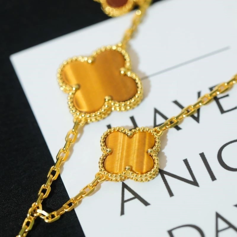 Modern Vca Bracelets 254453