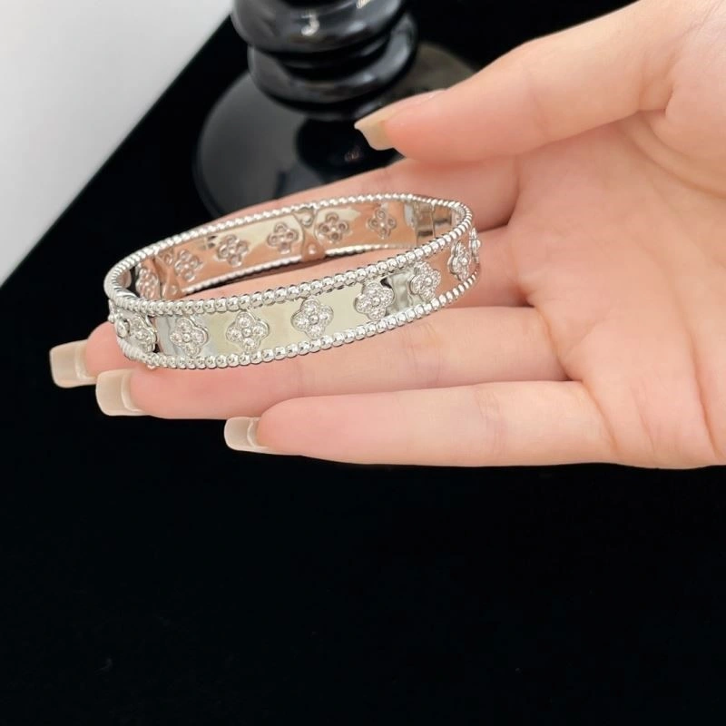 Thermal Vca Bracelets 254479
