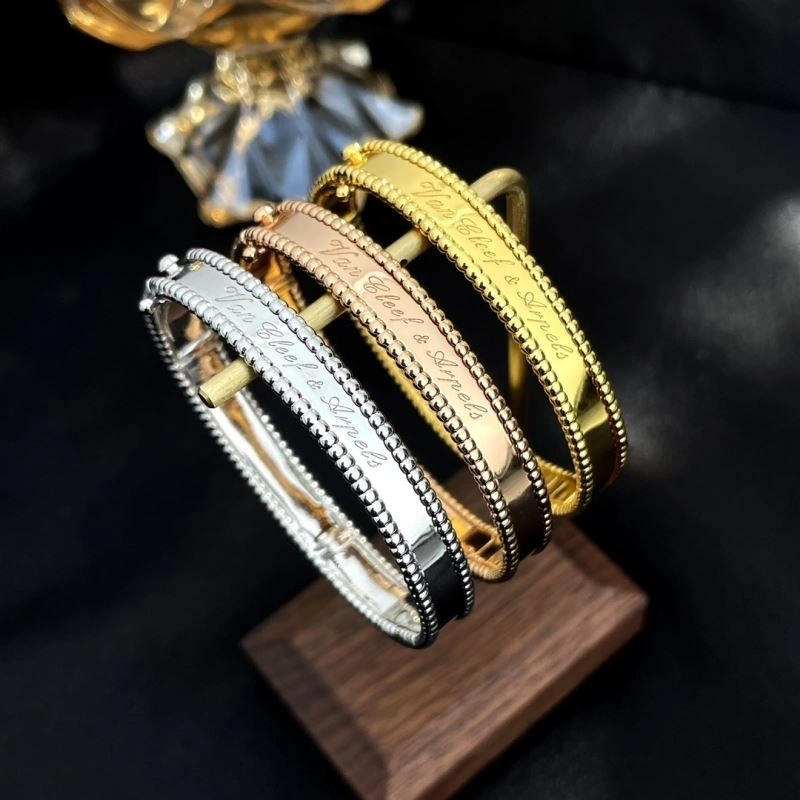 Vca Bracelets OnTrend 254477