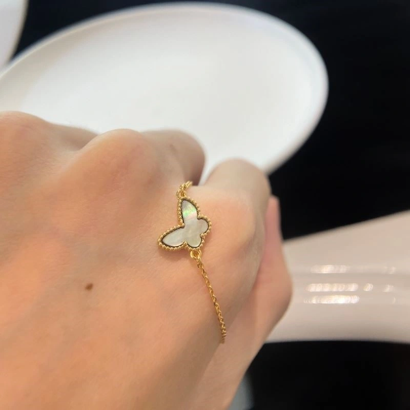 Vca Bracelets Popular 254451