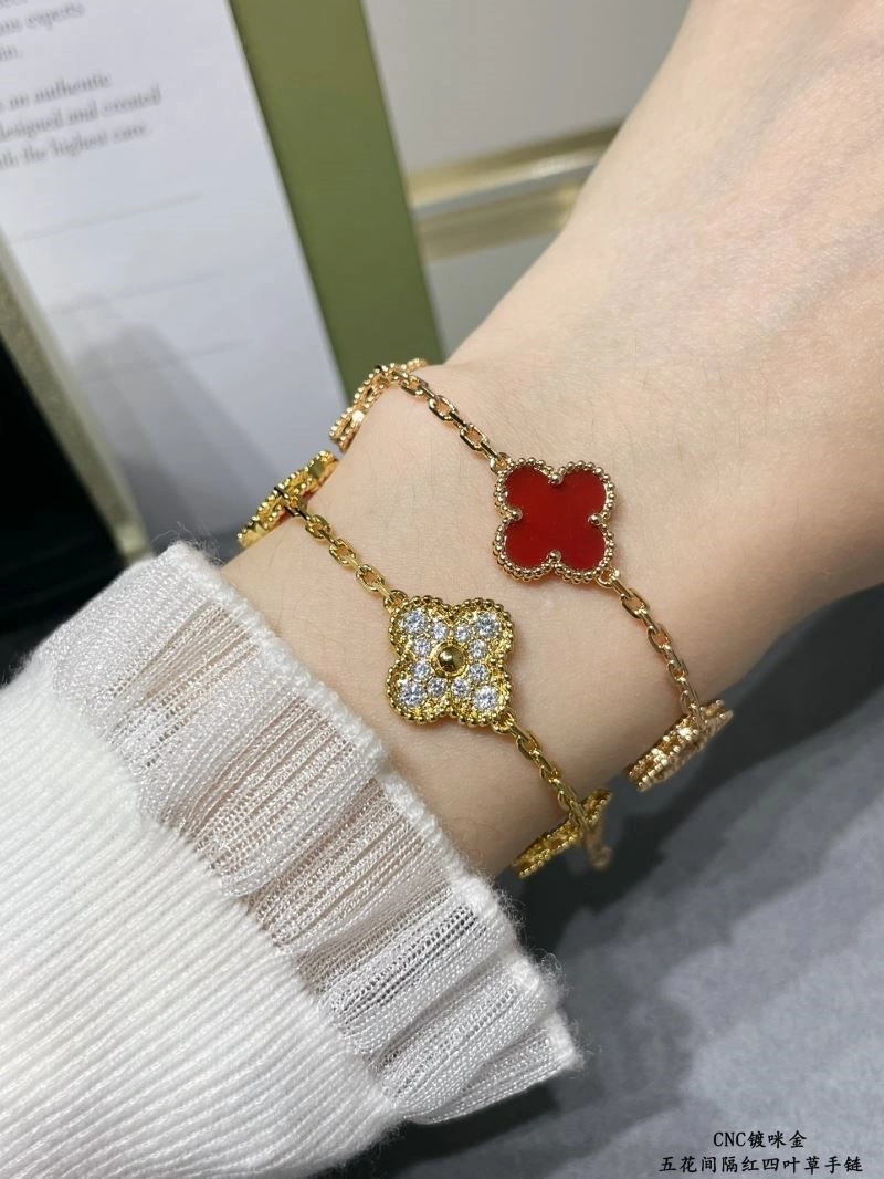Vca Bracelets Breathable 254447