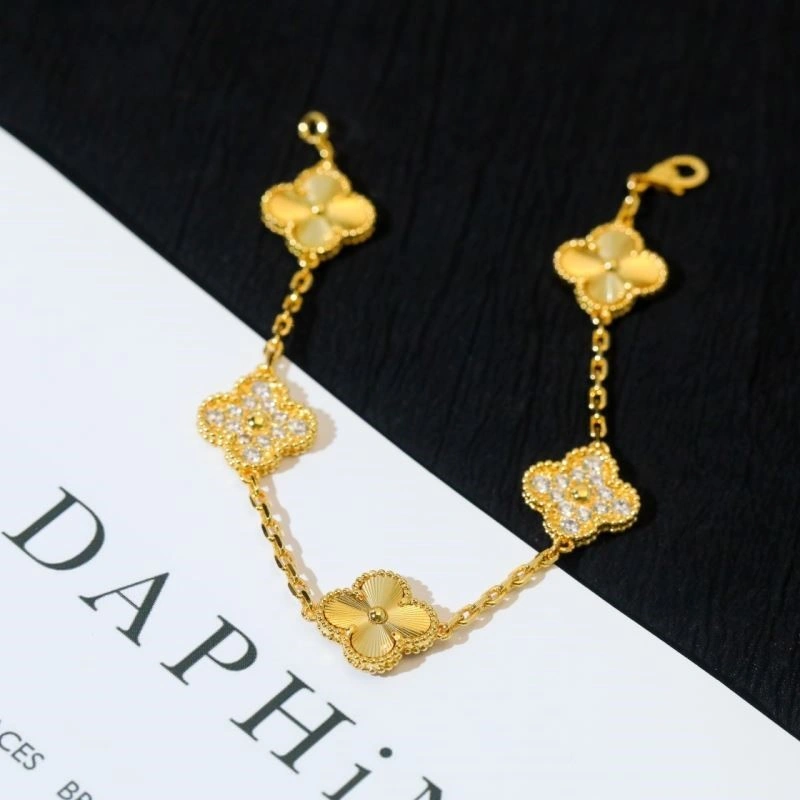 SmoothTexture Vca Bracelets 254408