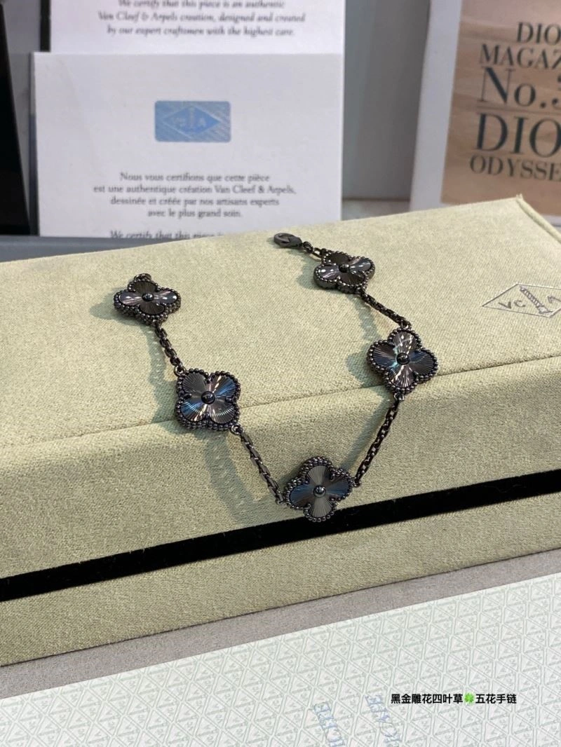 Vca Bracelets Trendsetting 254432