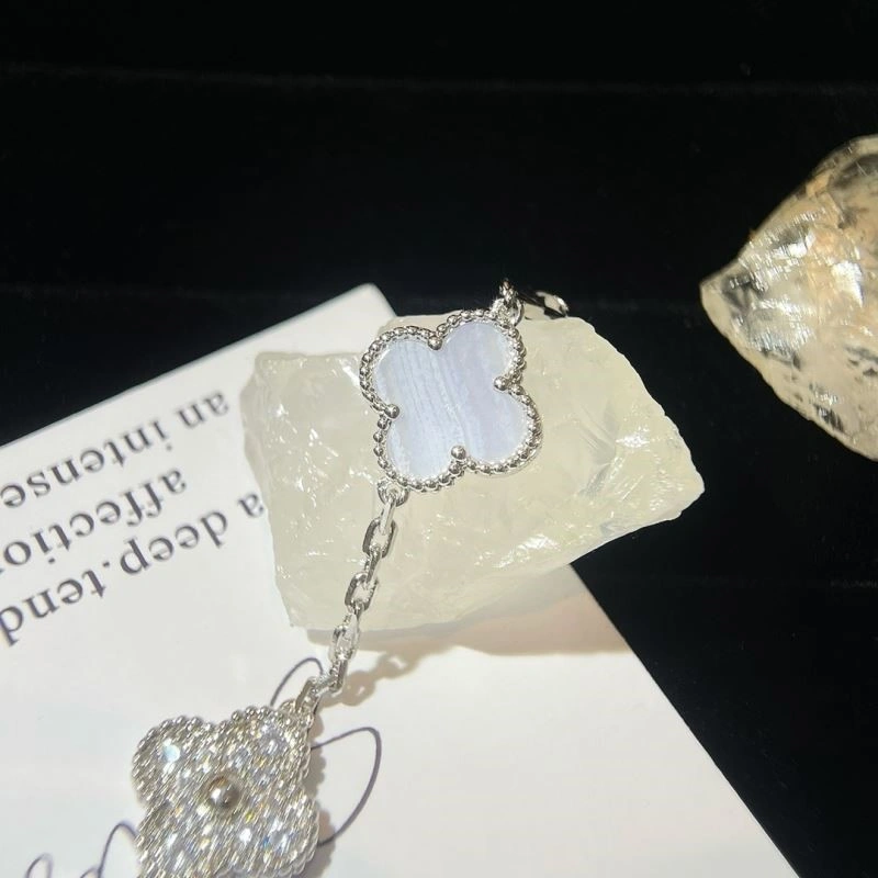 Stylish Vca Bracelets 254418