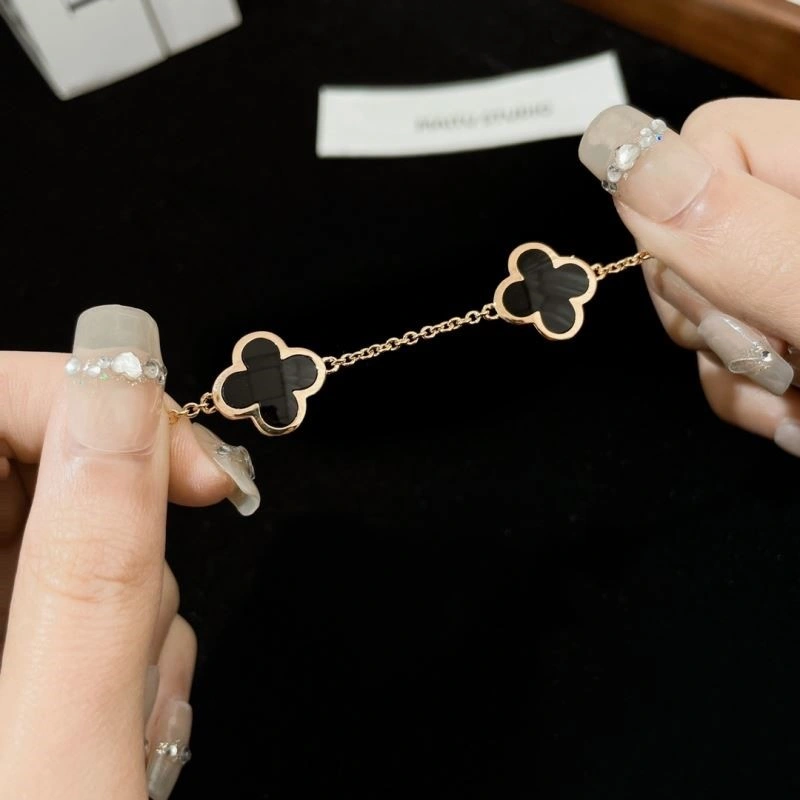 Vca Bracelets Sporty 254424