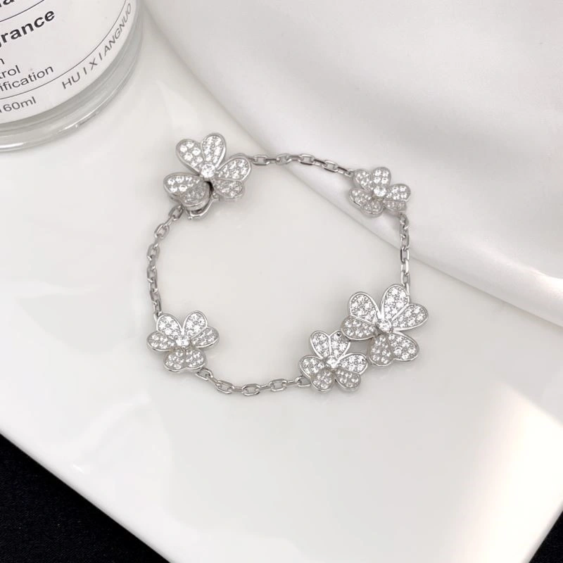 Compact Vca Bracelets 254427