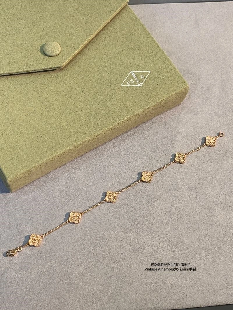 UrbanStyle Vca Bracelets 254401