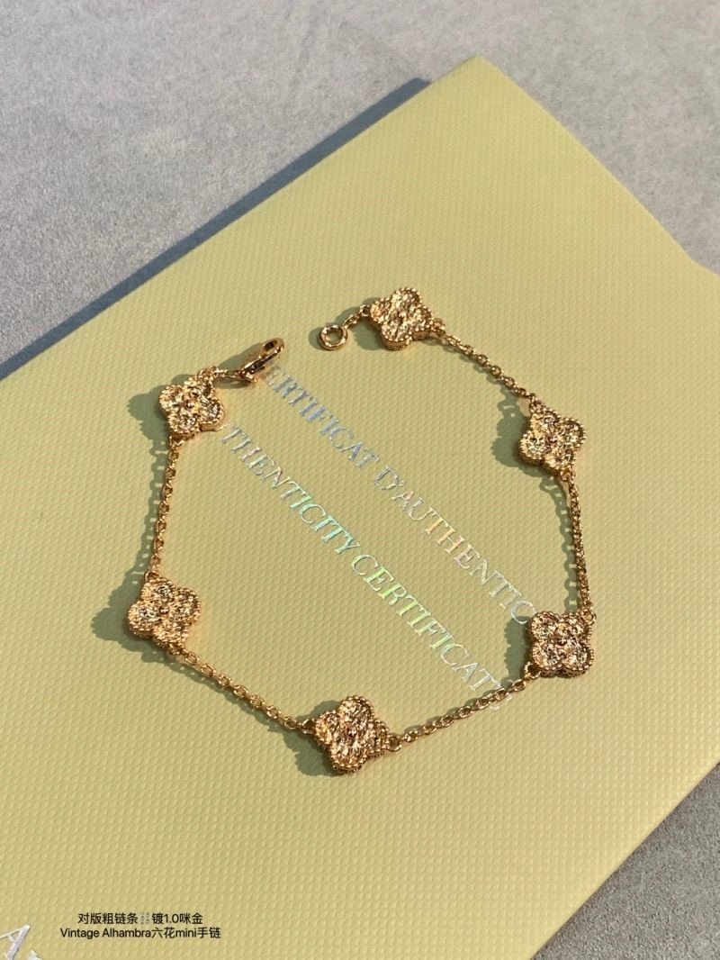 UrbanStyle Vca Bracelets 254401