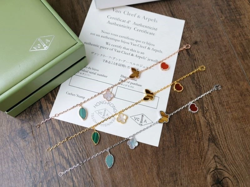Vca Bracelets Timeless 254270