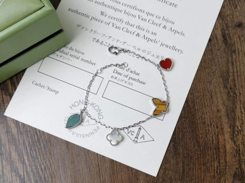 Vca Bracelets Timeless 254270