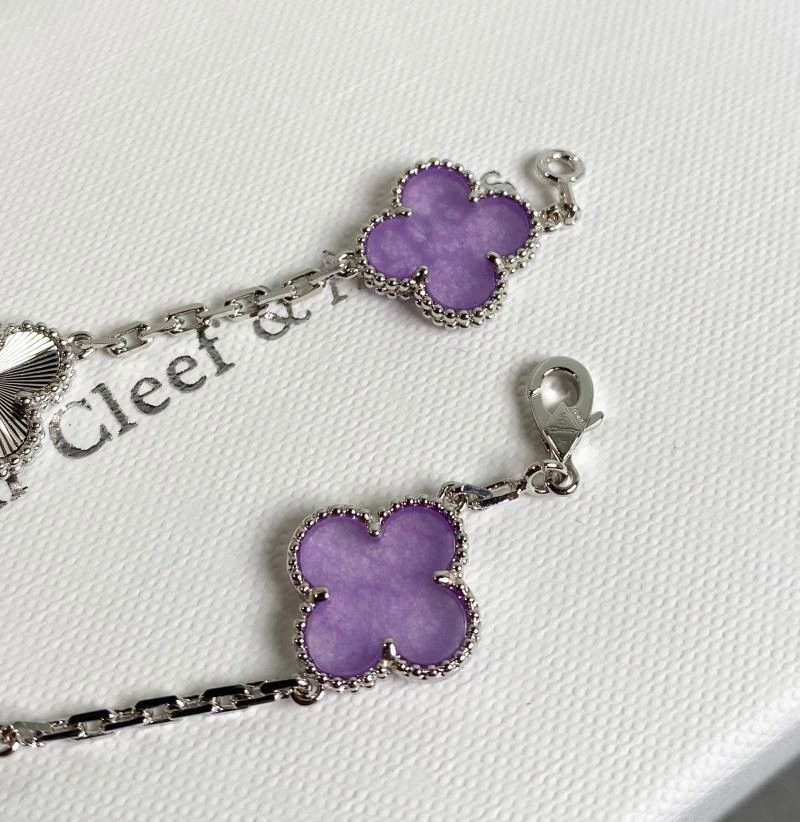 Compact Vca Bracelets 254266