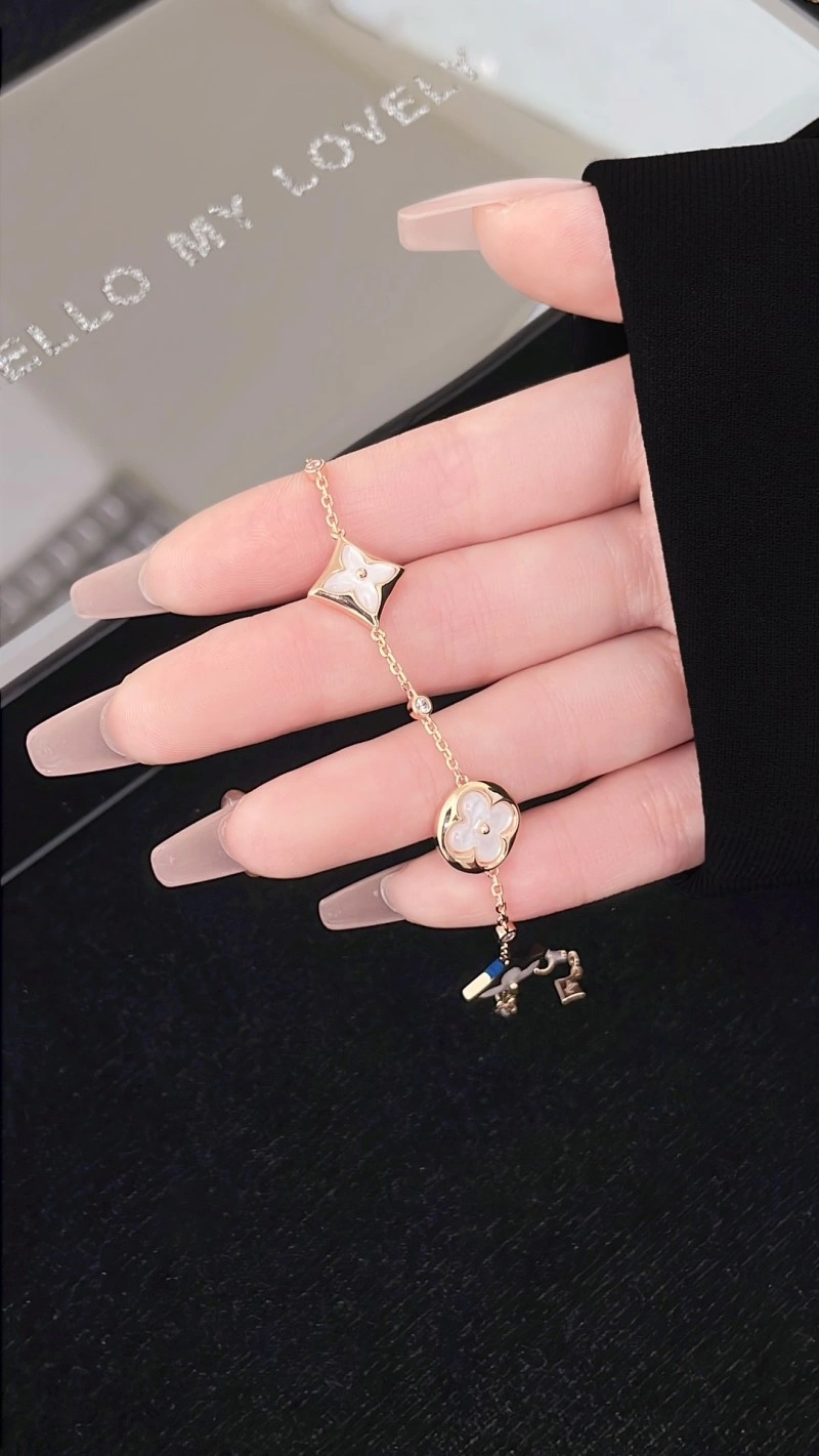 Premium Vca Bracelets 254259