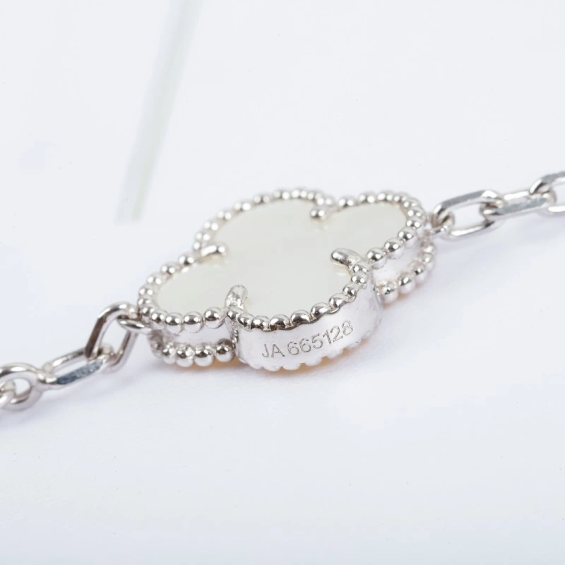 Vca Bracelets TopPick 254150