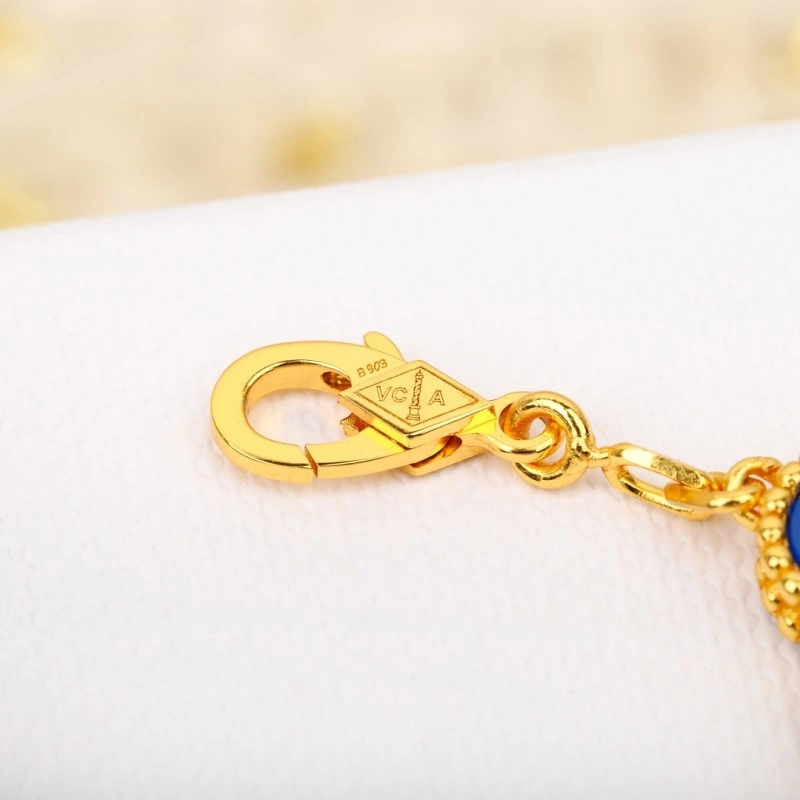 Tailored Vca Bracelets 254147