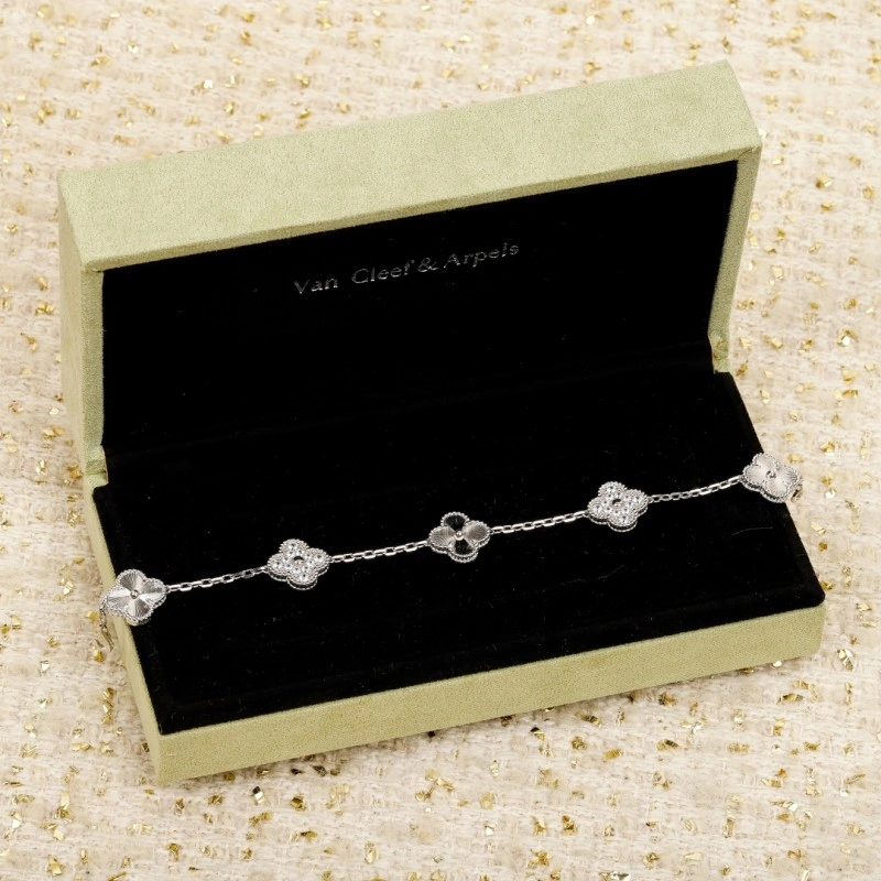 Soft Vca Bracelets 254142