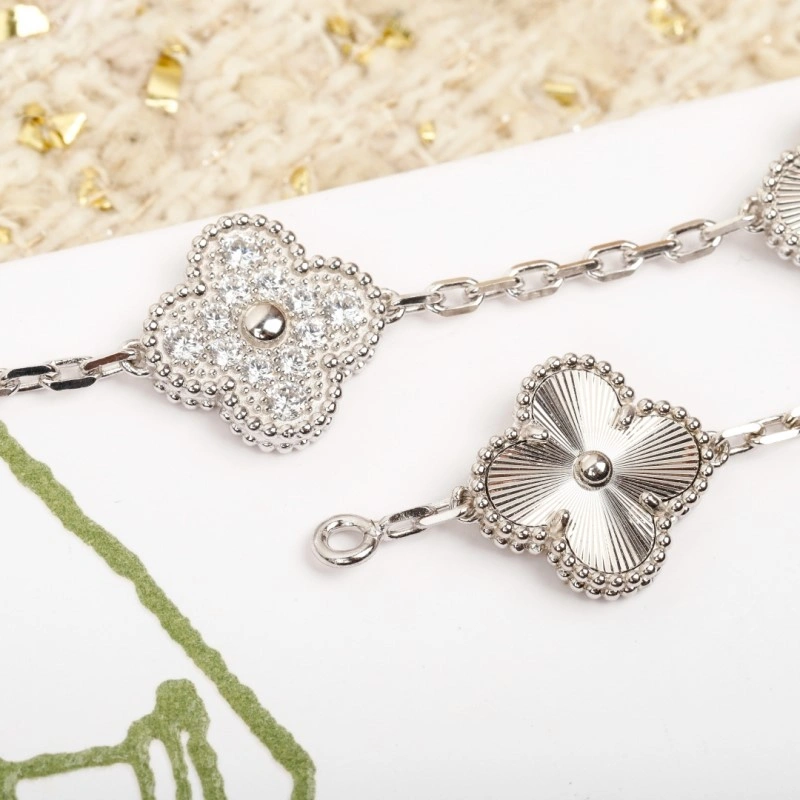Soft Vca Bracelets 254142