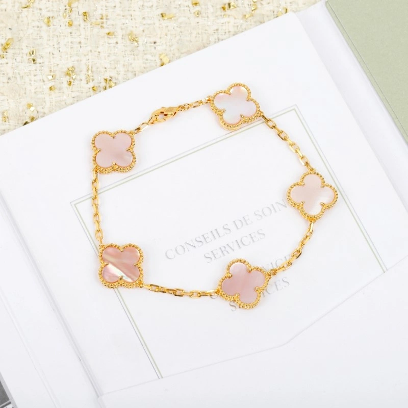 Bold Vca Bracelets 254144