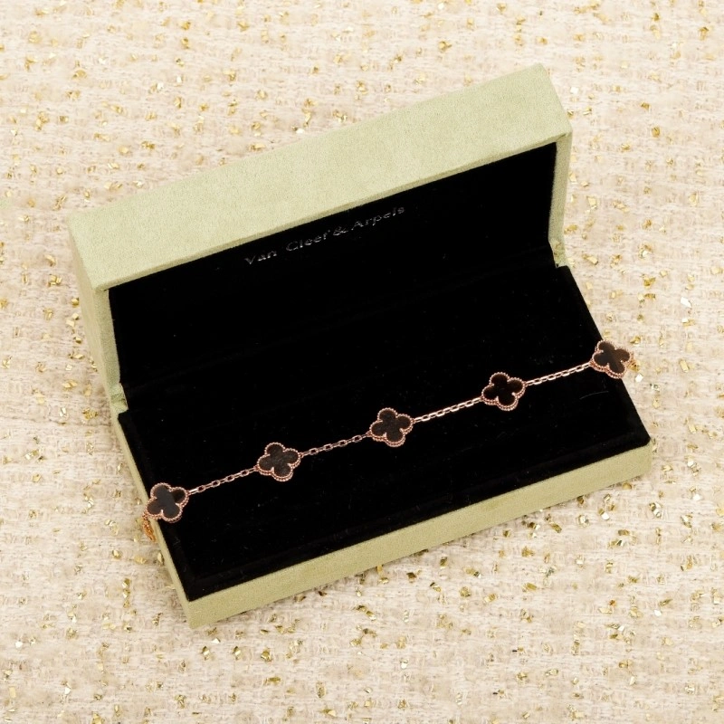 Vibrant Vca Bracelets 254140