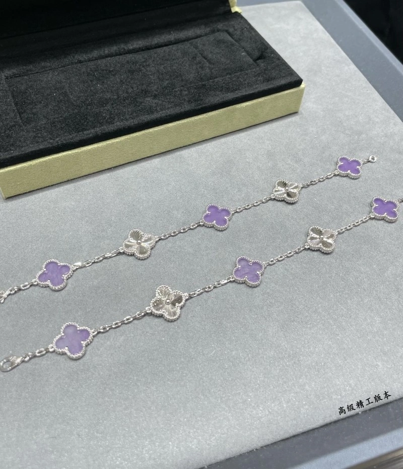 FreshLook Vca Bracelets 254143