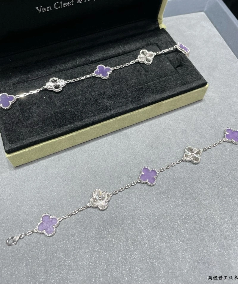 FreshLook Vca Bracelets 254143