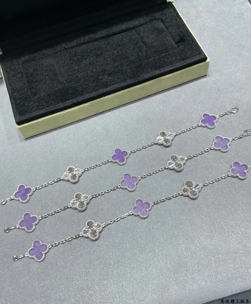 FreshLook Vca Bracelets 254143