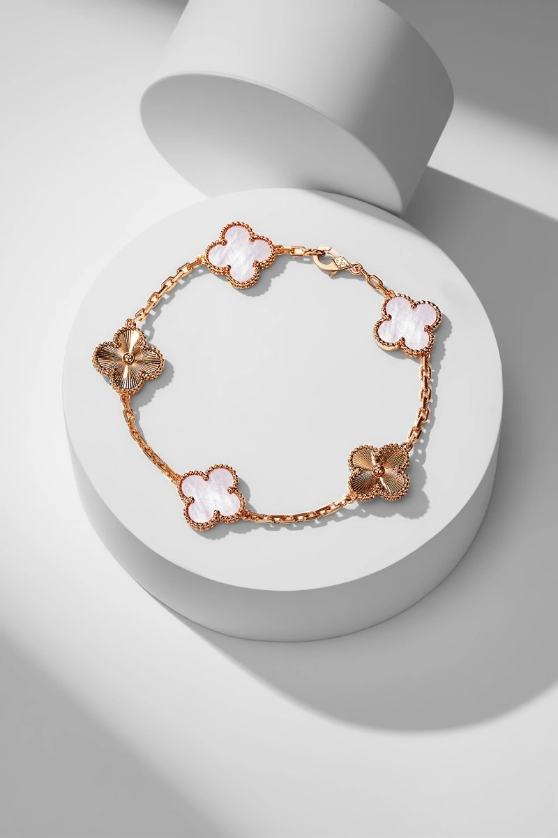 FashionForward Vca Bracelets 254123
