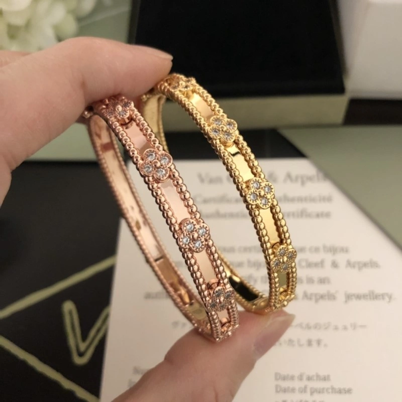Minimalist Vca Bracelets 254103