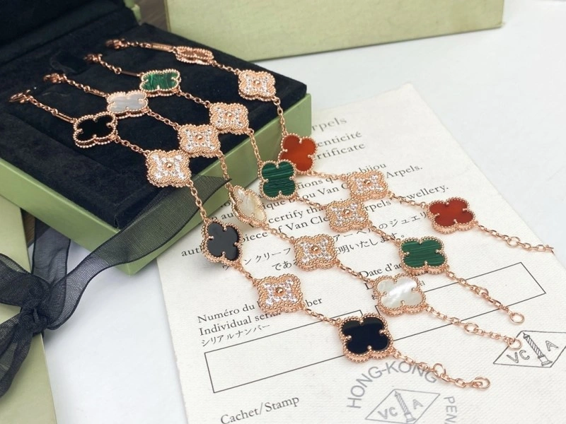 Vca Bracelets Practical 254089
