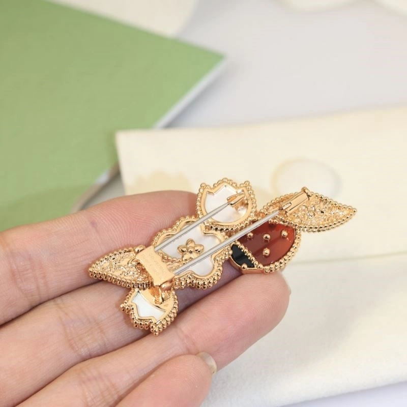 Vca Brooches OnTrend 254780