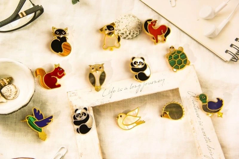 OnTrend Vca Brooches 254398