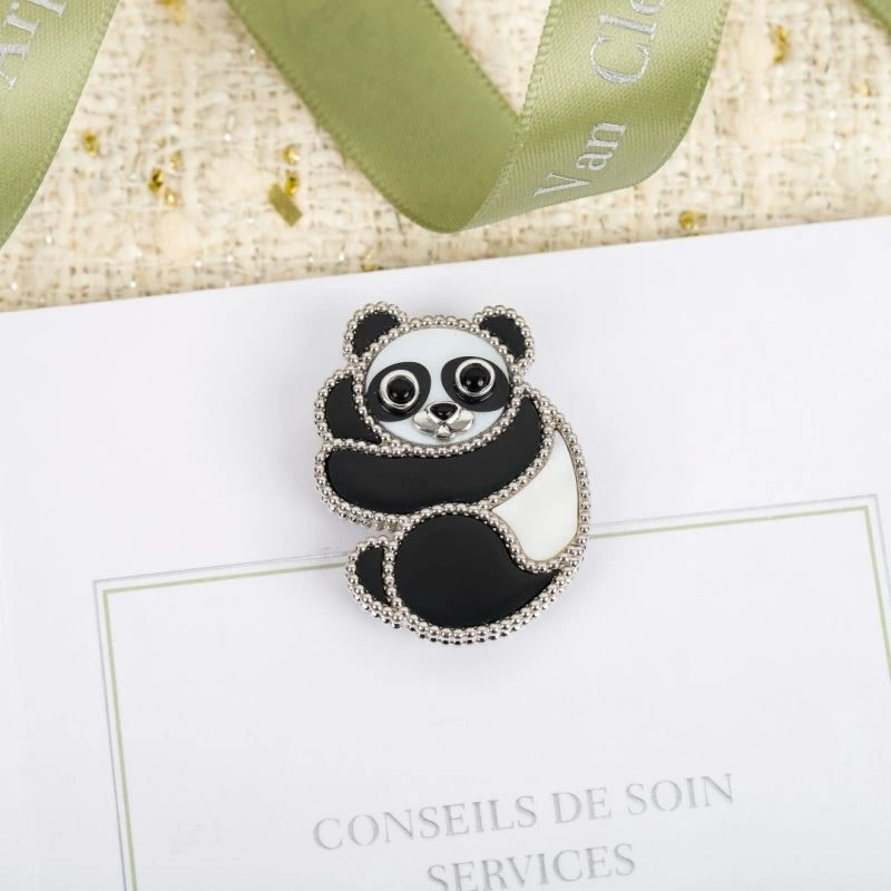 Vca Brooches Modern 254369
