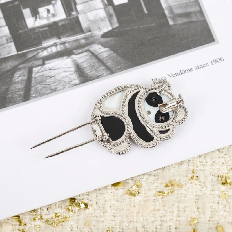 Vca Brooches Modern 254369