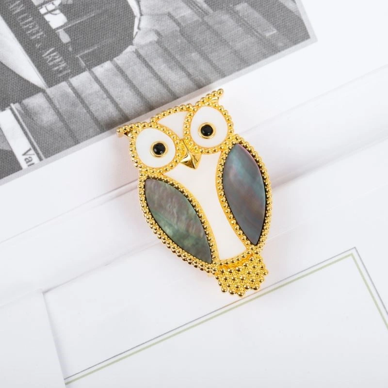 Vca Brooches GoAnywhere 254390