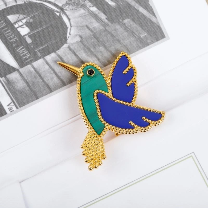 Vca Brooches GoAnywhere 254390