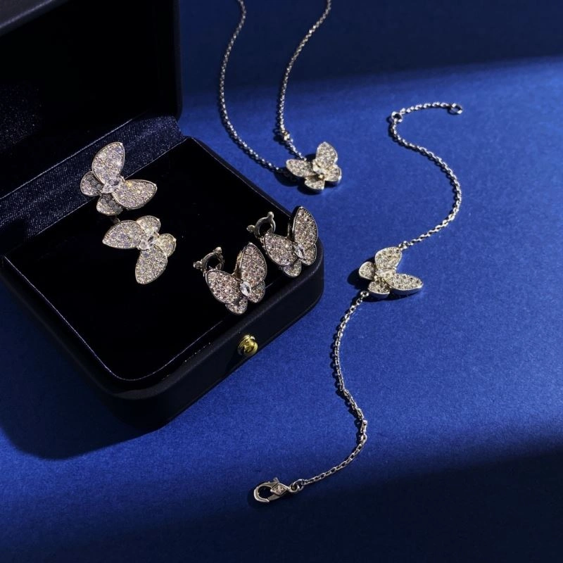 Vca Earrings Supportive 255443