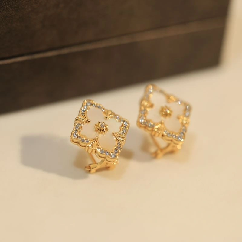Effortless Vca Earrings 255435