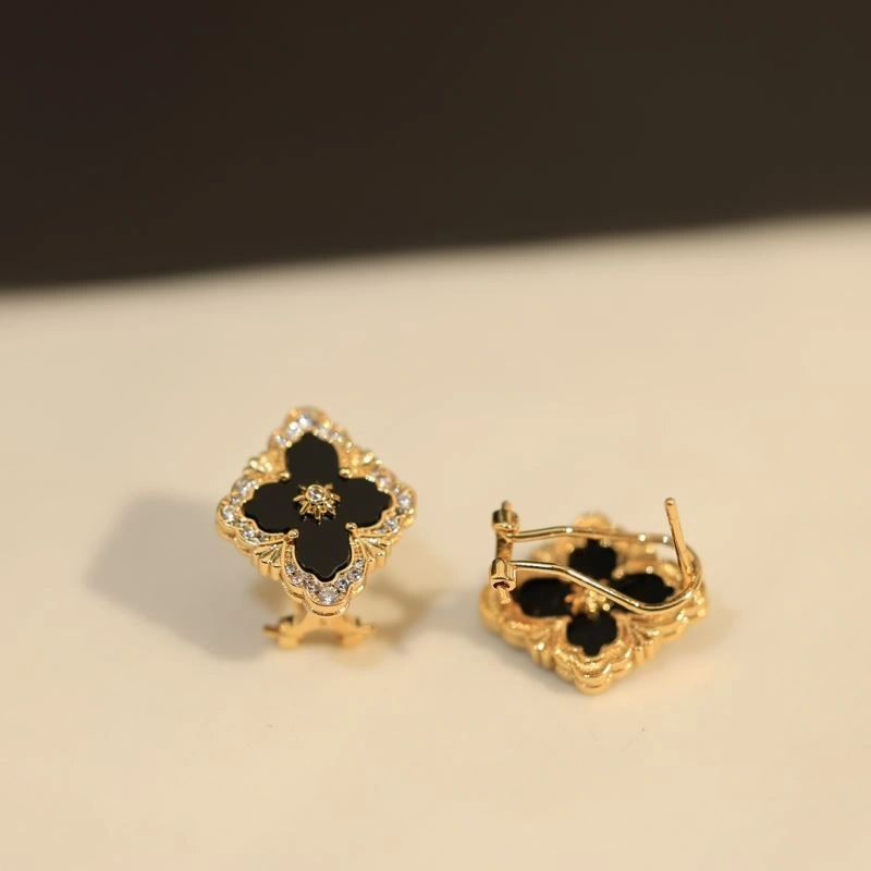 WellDesigned Vca Earrings 255441