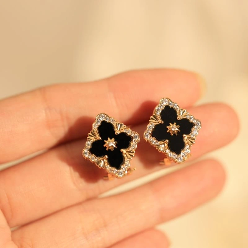 WellDesigned Vca Earrings 255441