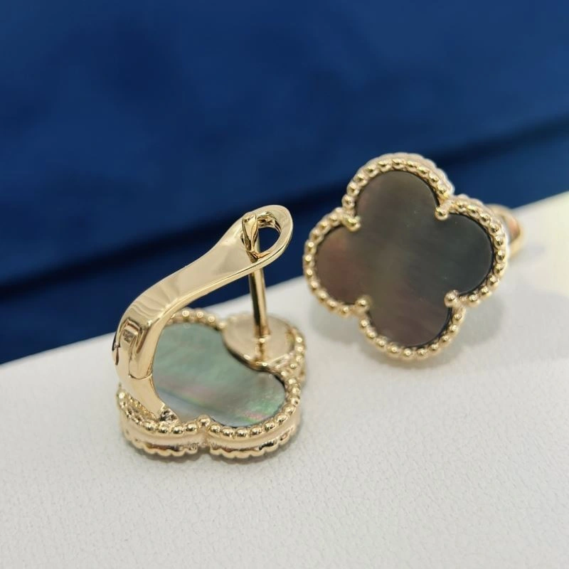 SunProtective Vca Earrings 255403