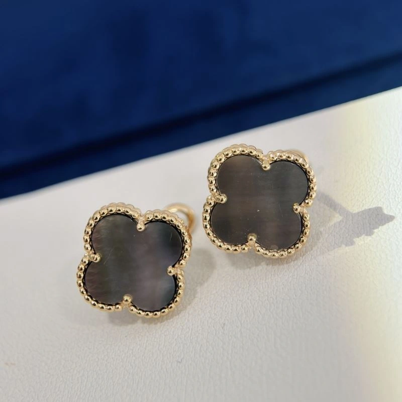 SunProtective Vca Earrings 255403